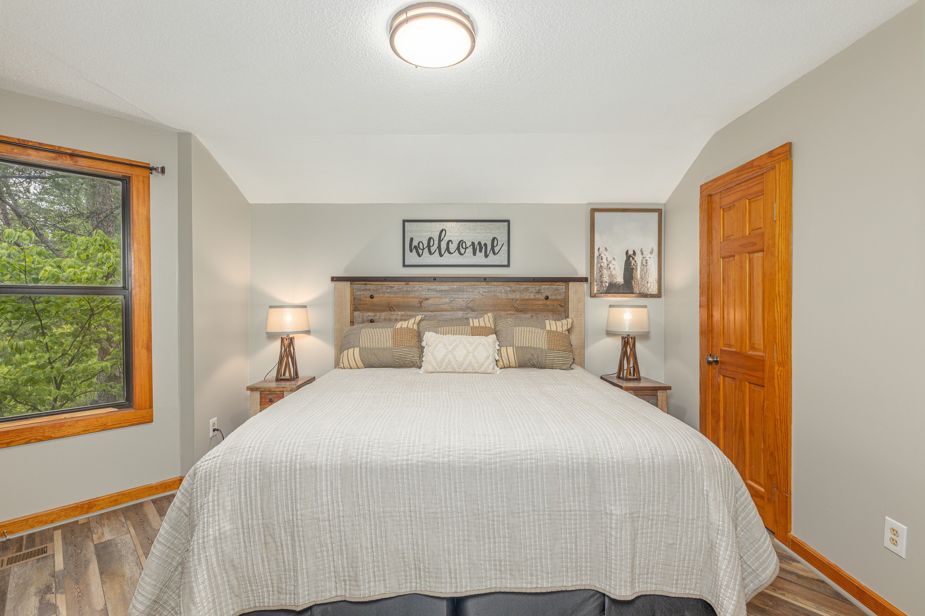 2 chambres, fer et planche à repasser, Wi-Fi gratuit, draps fournis