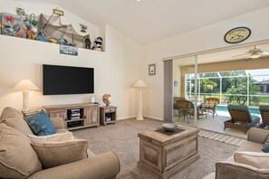 House (Captain`s Quarters) | Living room - Captain`s Quarters (Rotonda West)
