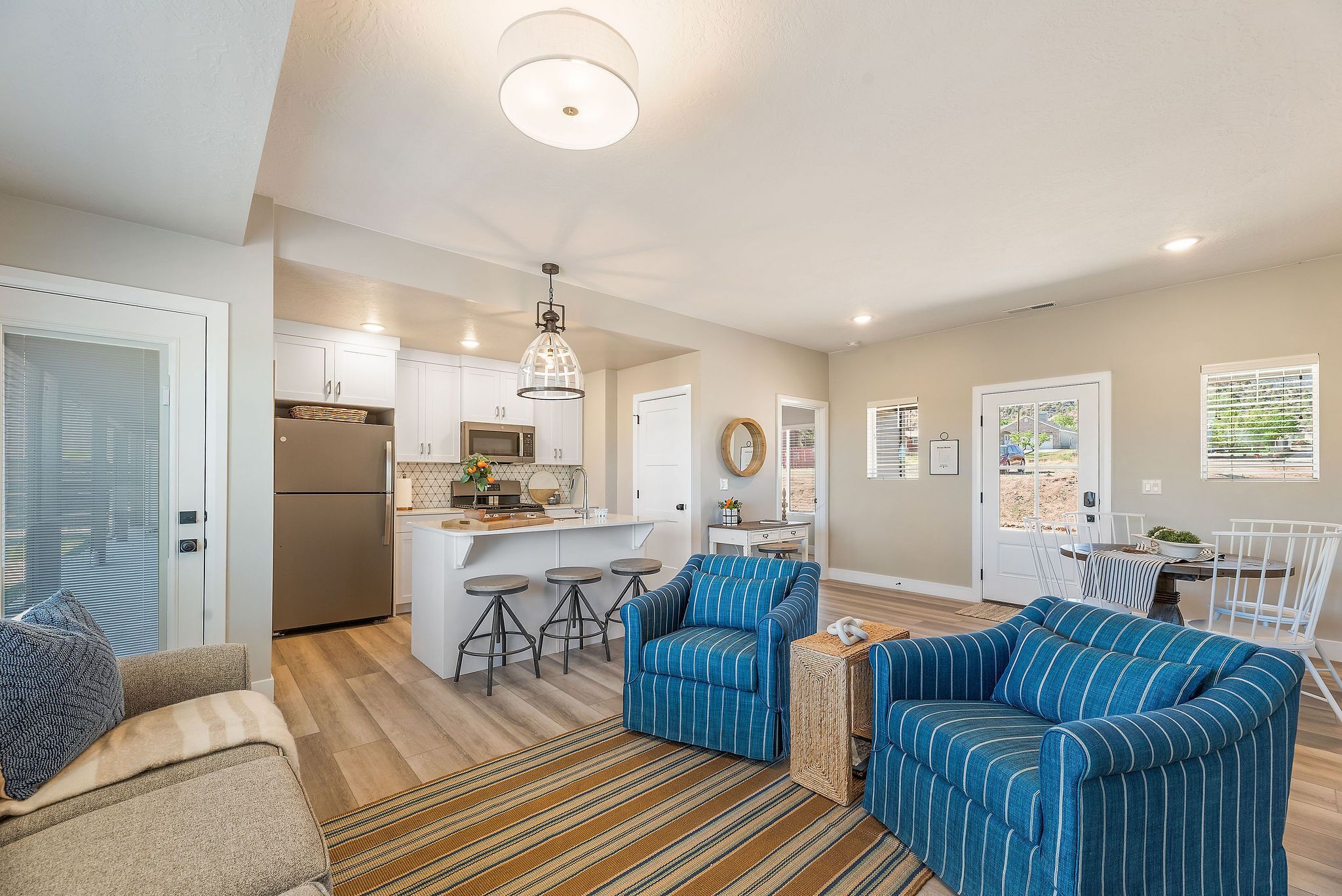 BLACK SHEEP INN Newly Constructed Suffolk #2 of 4 Units 