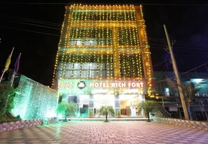 Exterior - HOTEL RICH FORT (Piriyapatna)