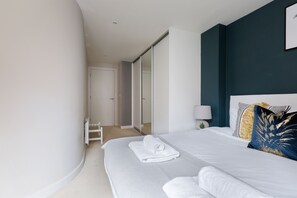 2 bedrooms, hypo-allergenic bedding, individually furnished - The Spitalfields Flats (London)