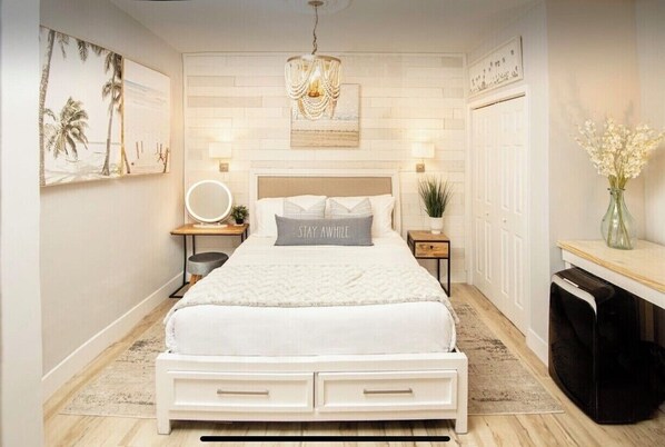 1 bedroom, iron/ironing board, WiFi, bed sheets