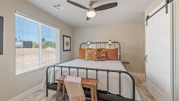 2 chambres, bureau, fer et planche à repasser, Wi-Fi gratuit