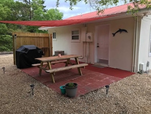 Outdoor dining - The Sea Turtle at Riverwalk Cottages Unit 202A (Carrabelle)