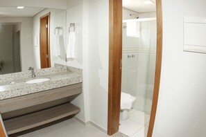 Bathroom - ATRIUM THERMAS RESIDENCE SERVICE (GO)