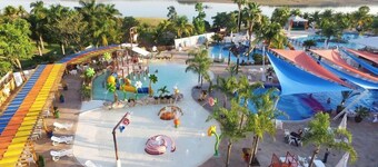 ATRIUM THERMAS RESIDENCE SERVICE