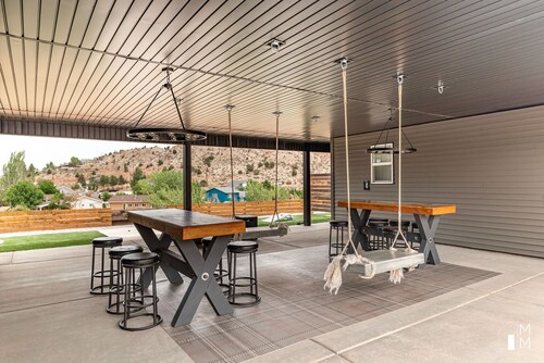 BLACK SHEEP INN Newly Constructed Rambouillet #4 of 4 Units 