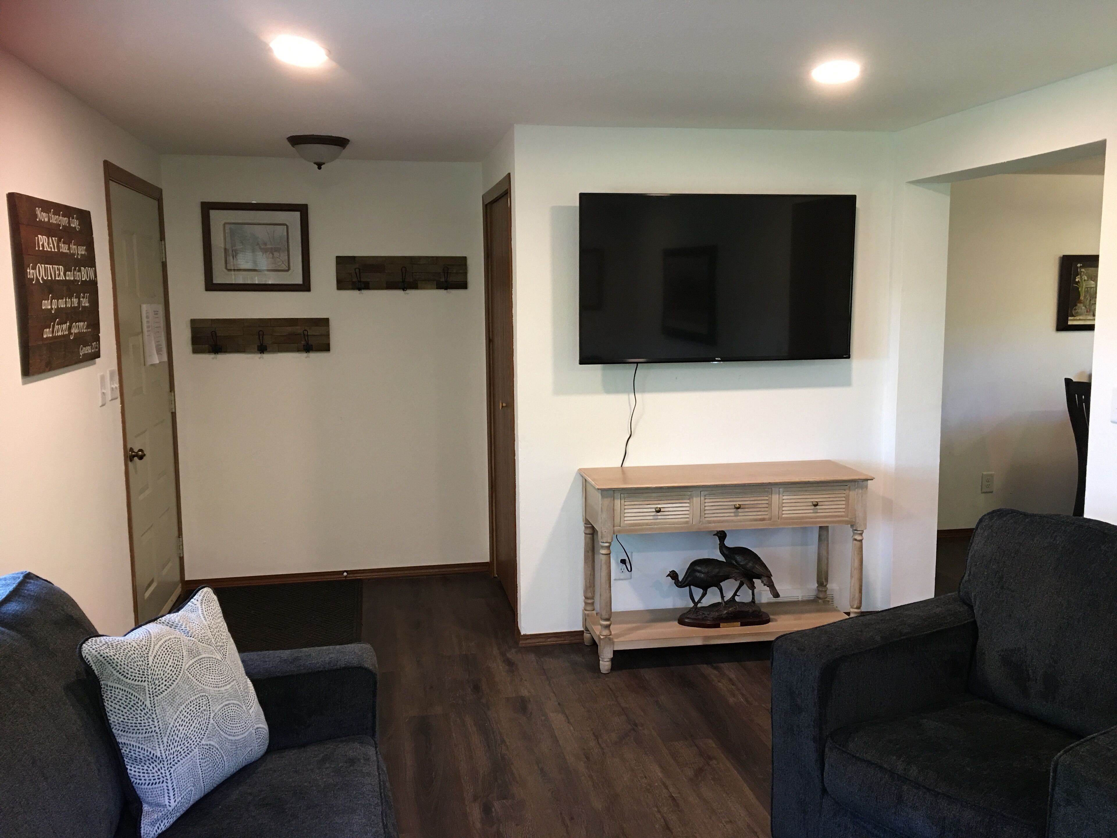 HIDE AWAY RETREAT - RATHBUN LAKE IS 300+/- YARDS AWAY... FISH, HUNT, RELAX....