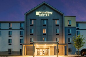 Exterior - MainStay Suites Carlisle - Harrisburg (Carlisle)