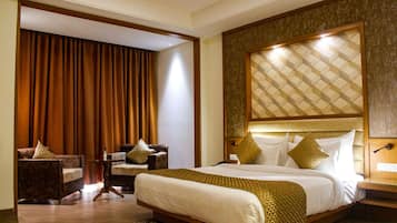 Superior Room, 1 Double Bed, Non Smoking | Premium bedding, memory-foam beds, minibar, in-room safe