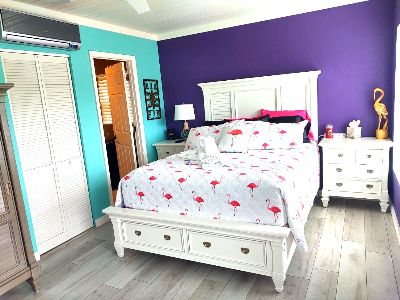 Flamingo Room on the Cotee River