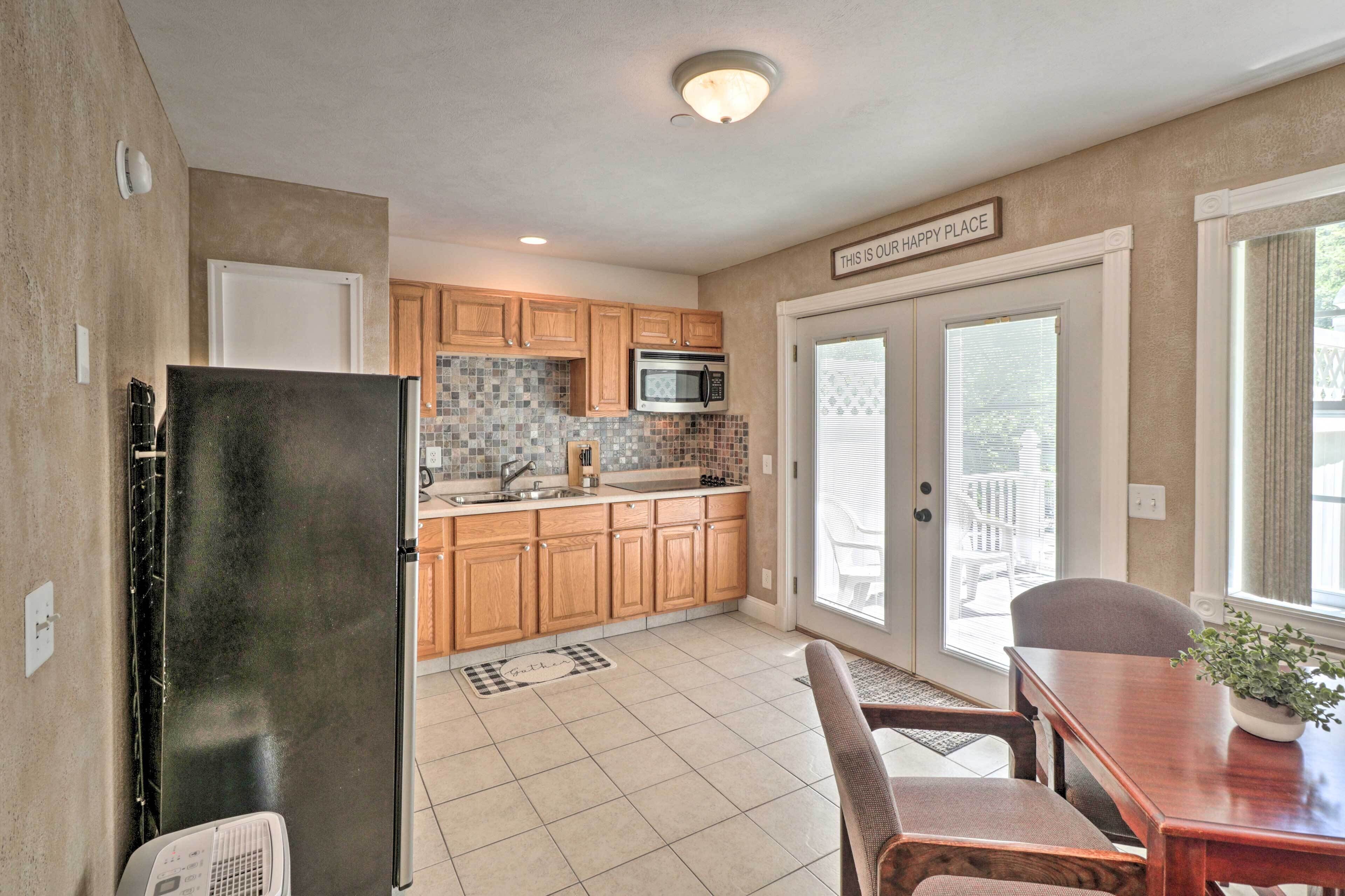 Lakeview Escape w/ Direct White River Access!