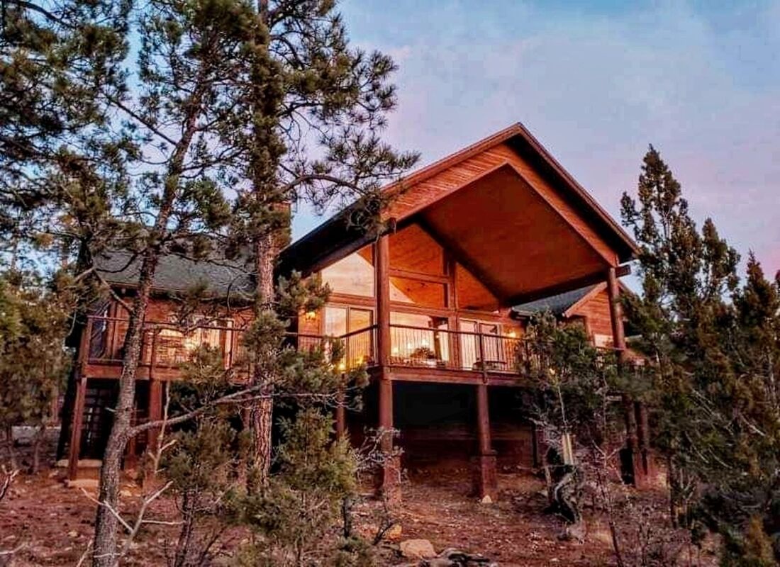 Sugar Pine Retreat - Torreon Cabin w/Hot Tub, Air Hockey, Pool Table & Pond View