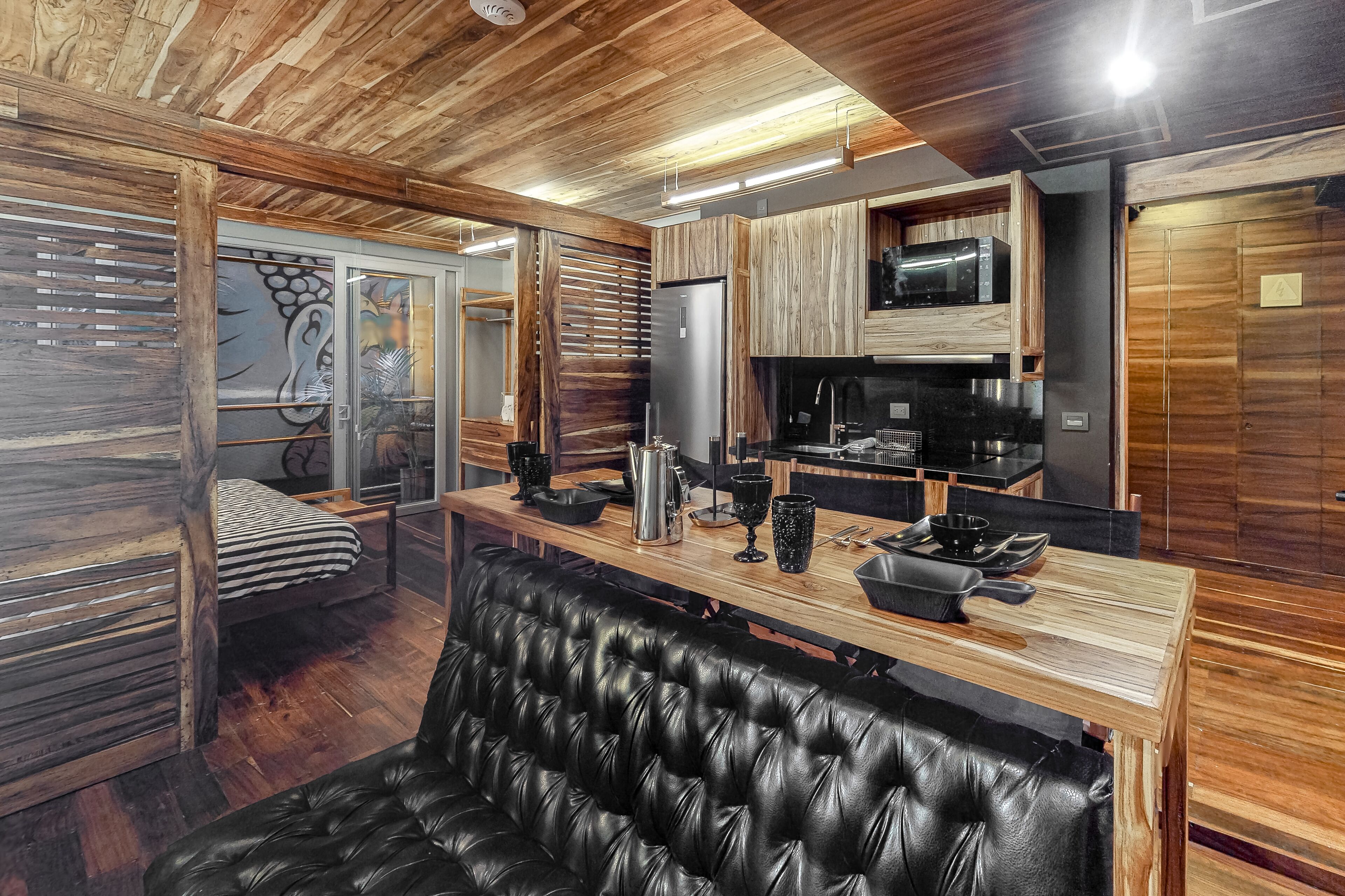 Inviting Second-Floor Apt. w/Free WiFi, Shared Rooftop Pool, Central A/C, Gym