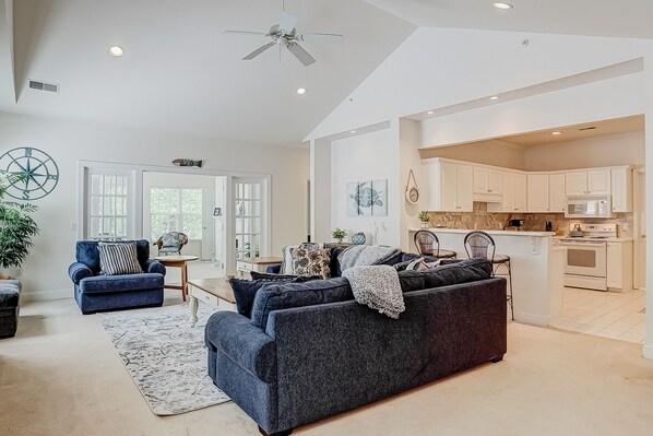 Televisión, Netflix, reproductor de DVD y servicios de streaming 