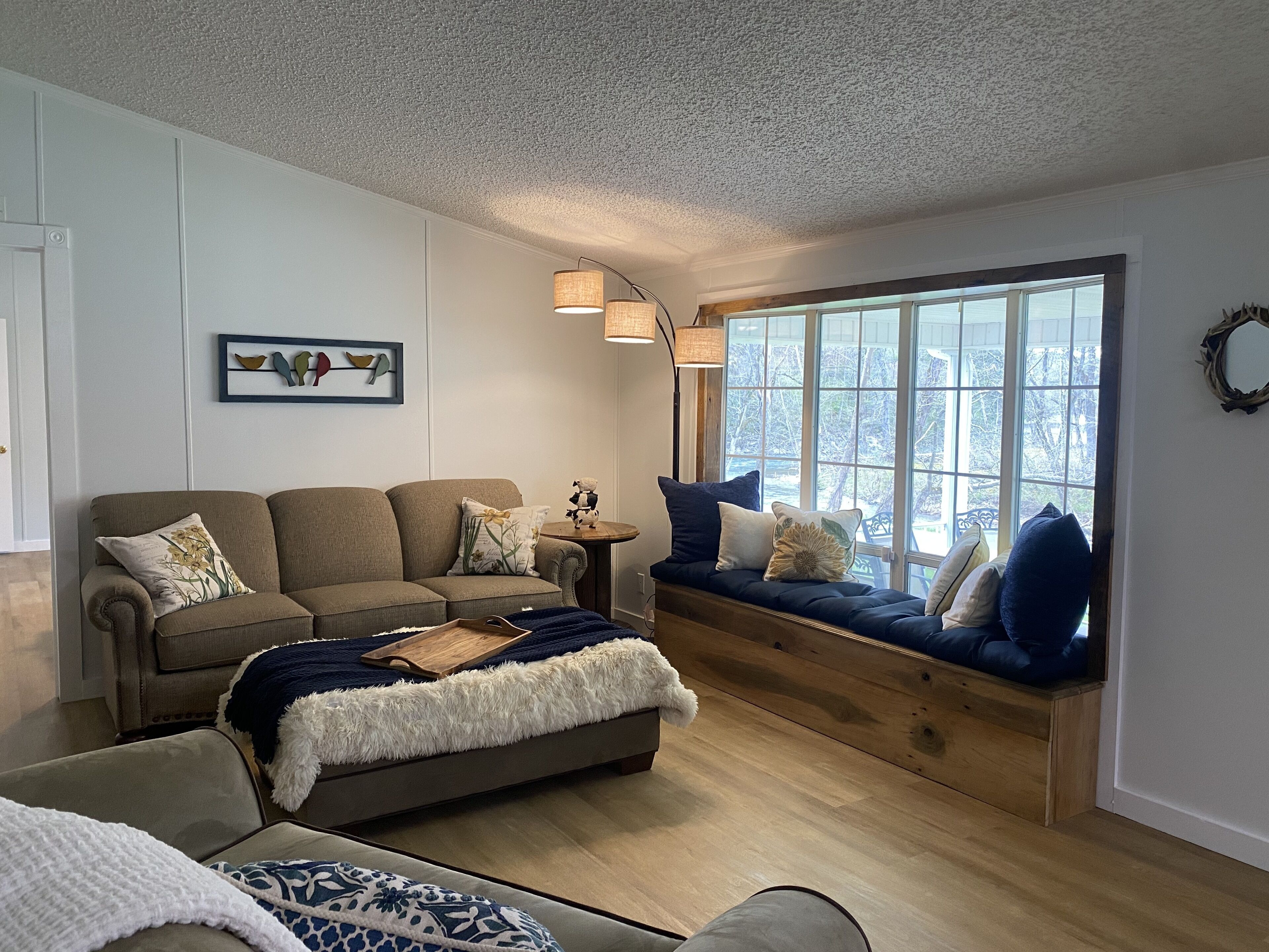 Heartwood Farm Cottage on the Riverbend and the VA Creeper Trail