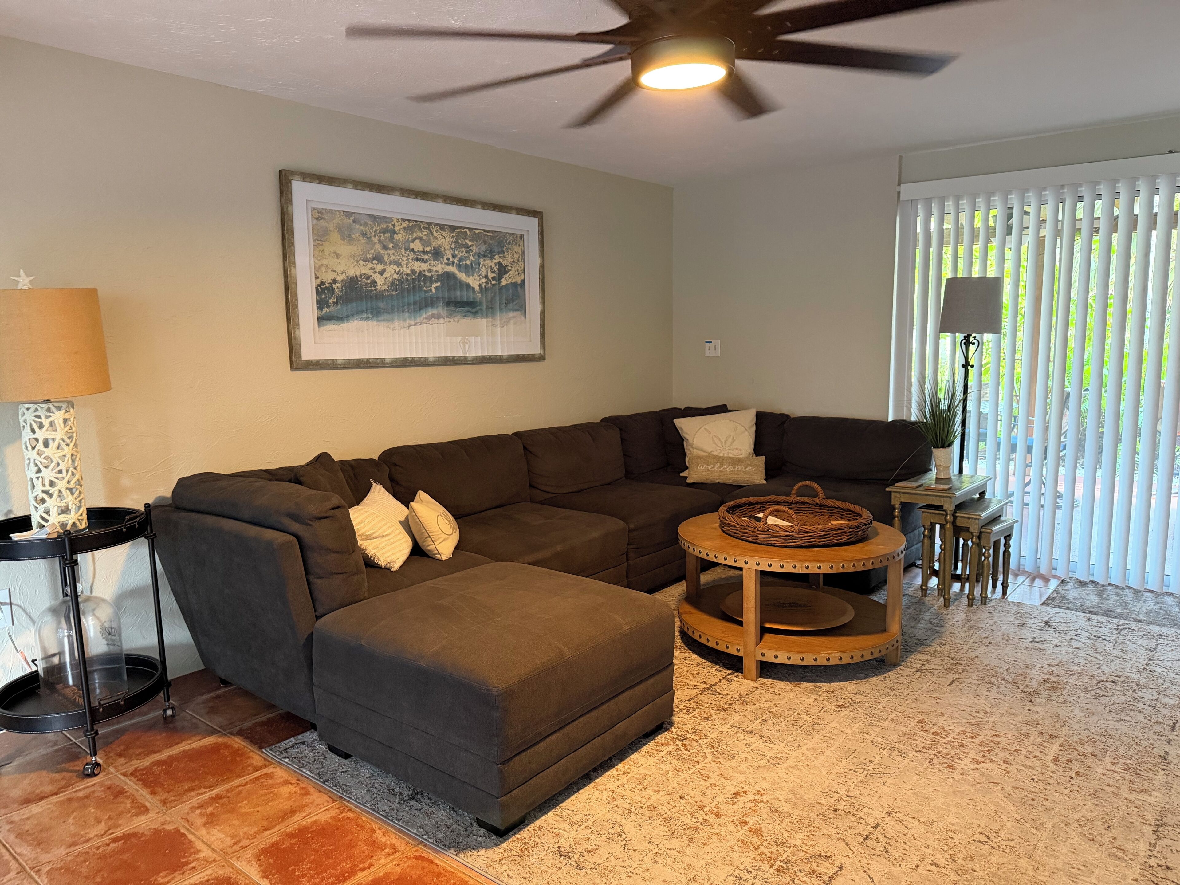 Smart TV, fireplace, printers