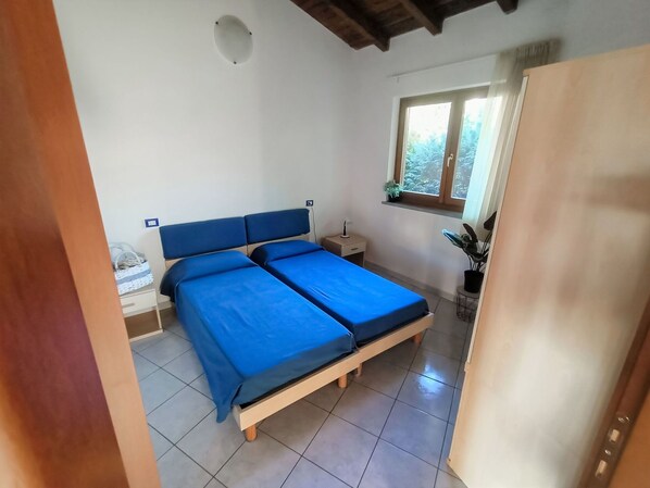 2 habitaciones, cuna de viaje y wifi gratis 