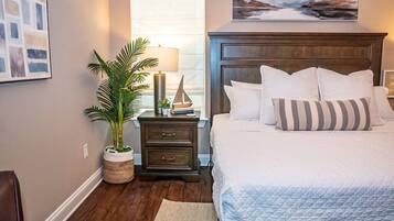 4 makuuhuonetta, silitysrauta/-lauta, vauvan matkasänky, ilmainen Wi-Fi