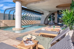 Outdoor pool, open 7:00 AM to 9:00 PM, pool umbrellas, sun loungers - Encore Broadbeach (Broadbeach)