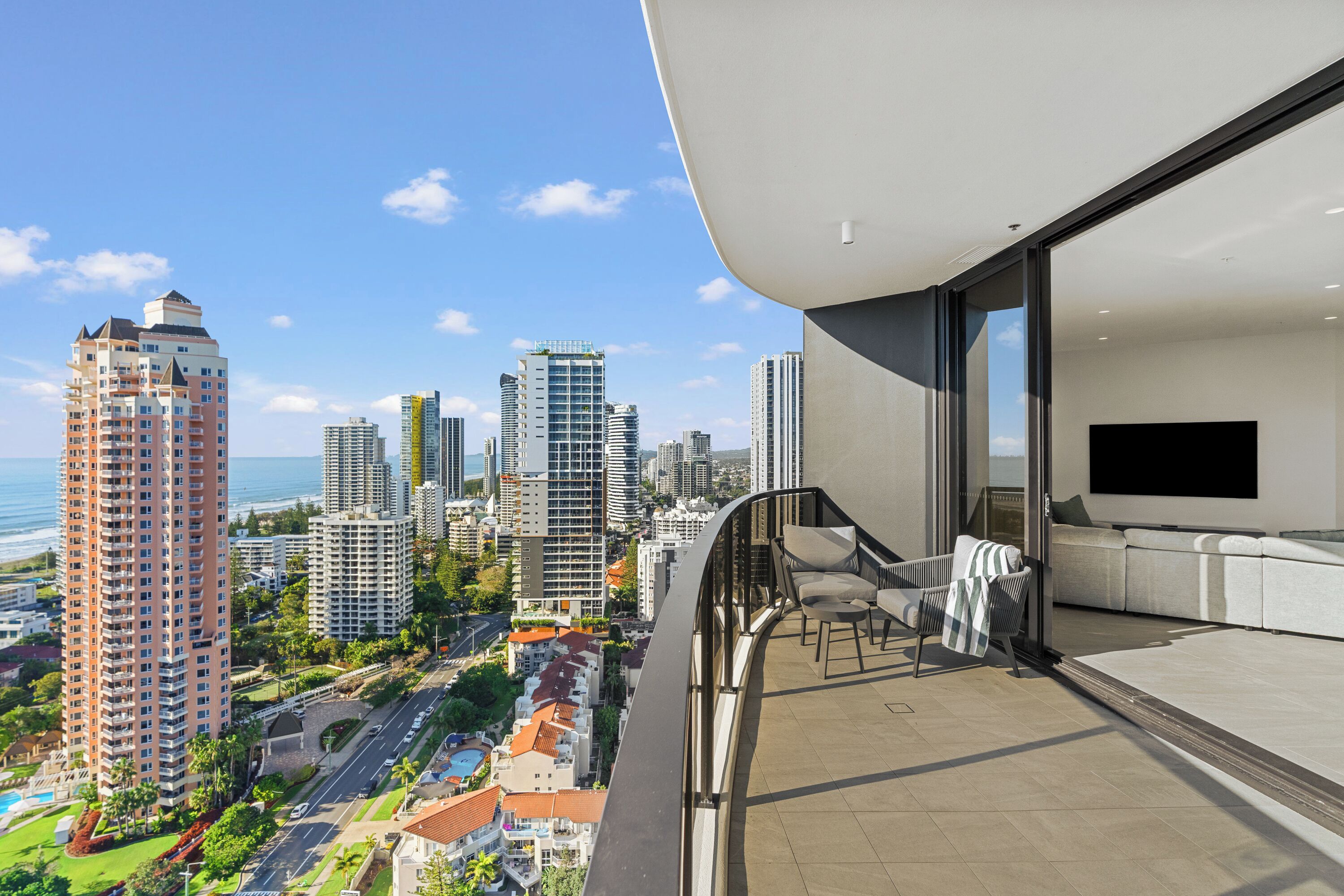 ลักซ์ชัวรี่อพาร์ทเมนท์, 3 ห้องนอน, ปลอดบุหรี่, วิวทะเล | วิวเมือง