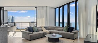 Encore Broadbeach