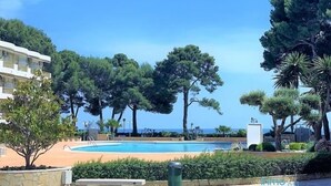 Unclassified image, 2 of 20, button - New international Loft, air-conditioned with pool and beach. (cambrils)