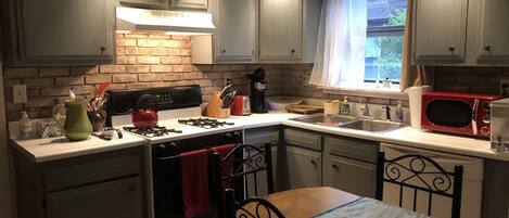 Microwave, oven, stovetop, dishwasher