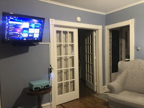 Interior - Historic apt. In the centre of Elmira Heights (Elmira)