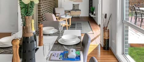 Maison Deluxe | Salle à manger