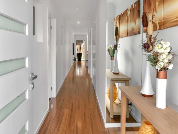 Deluxe House | Living area