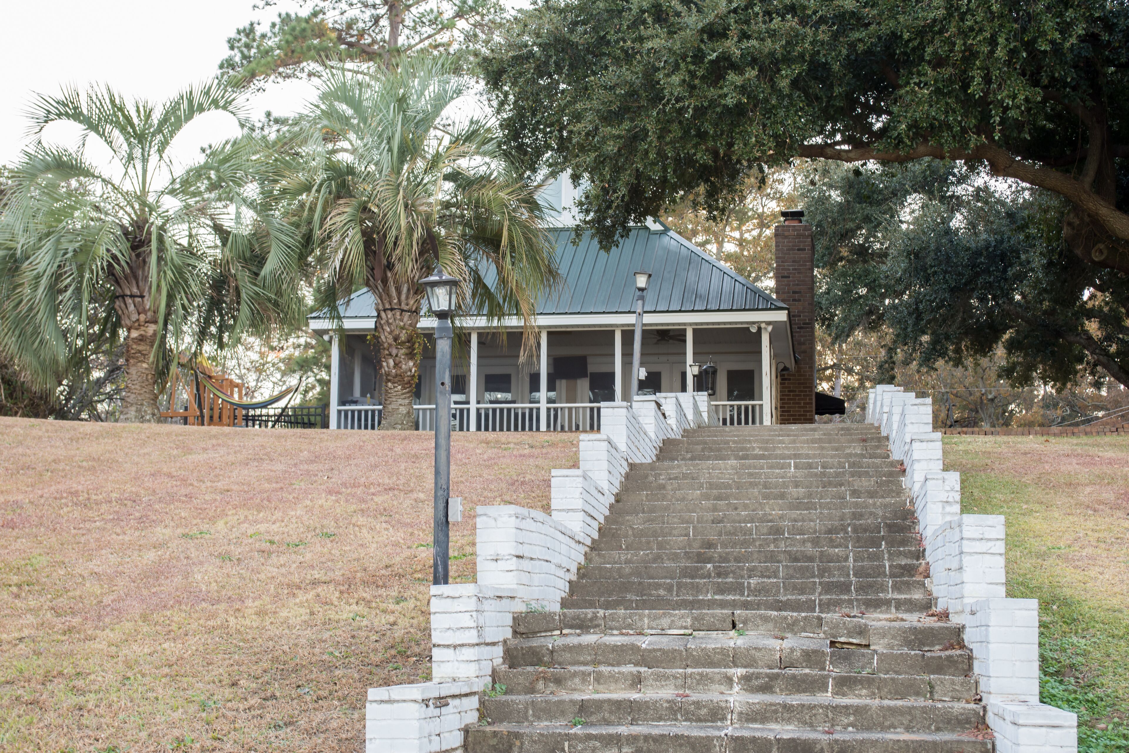 Two Palms Lakehouse in Santee Just minutes from I95