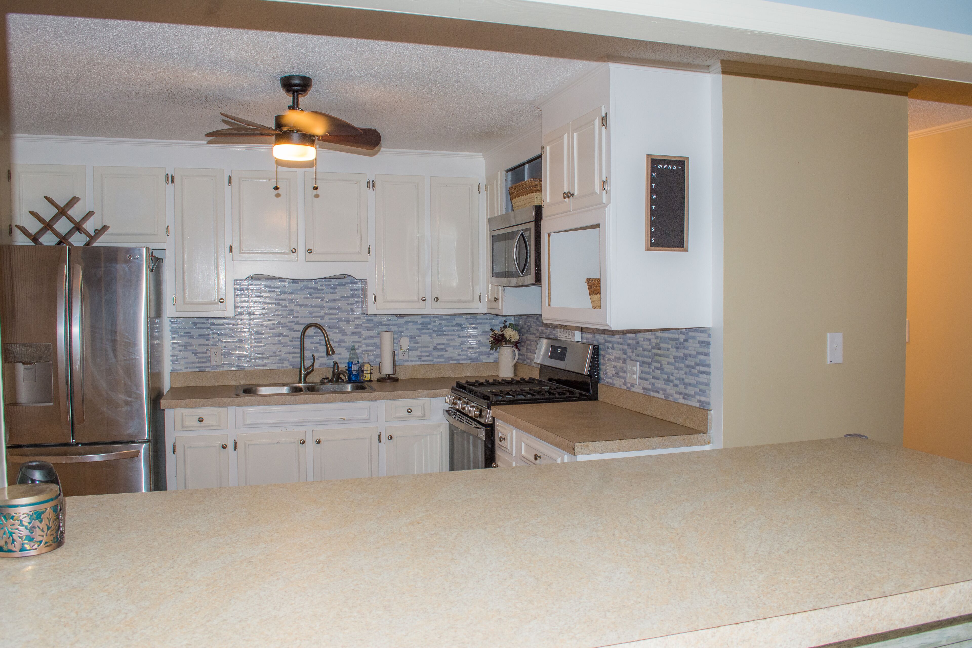 Two Palms Lakehouse in Santee Just minutes from I95