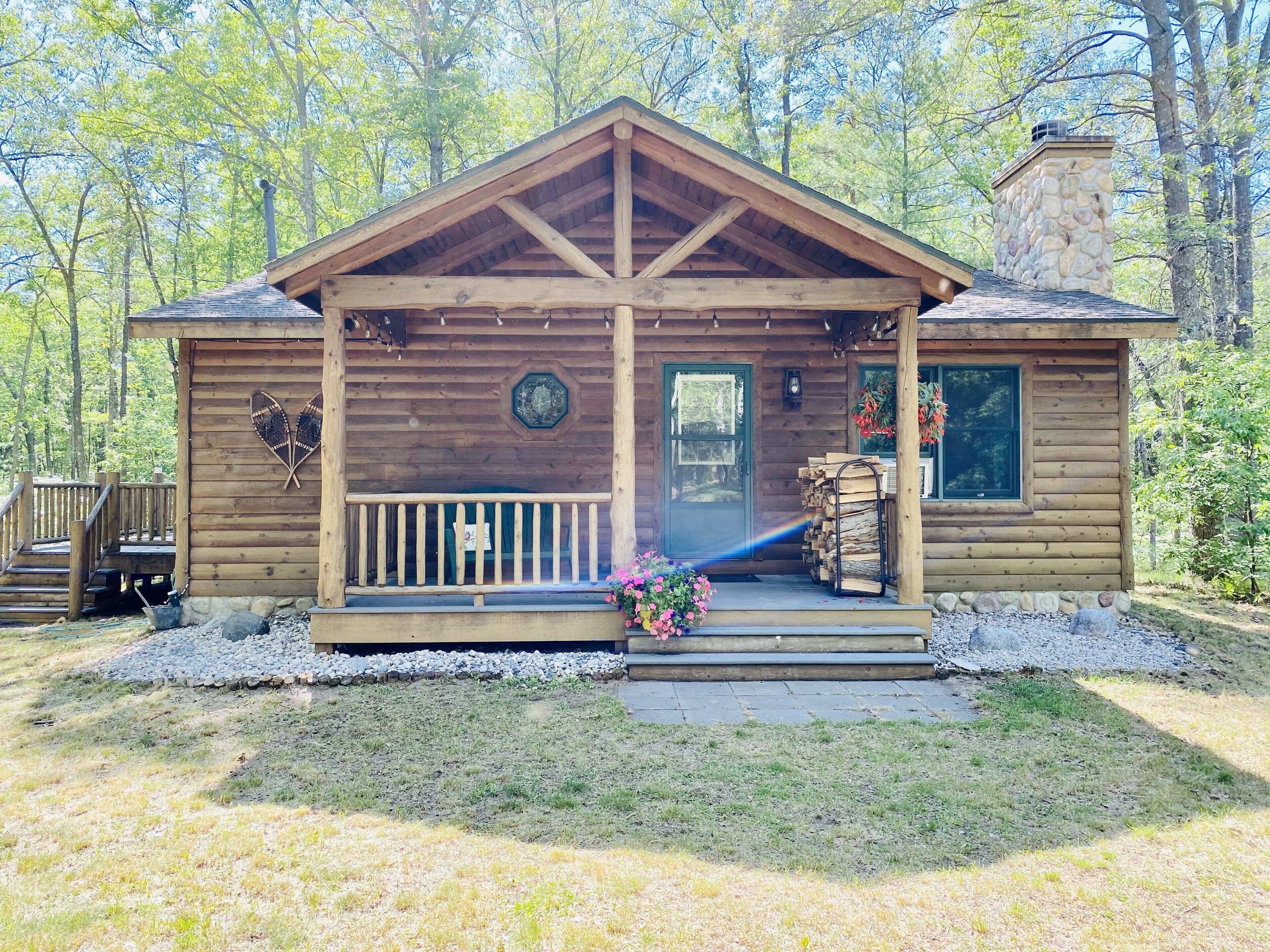 North Country Cabin - Secluded cabin on 20 acres