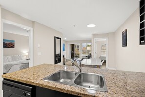 2 bedrooms, free WiFi, wheelchair access