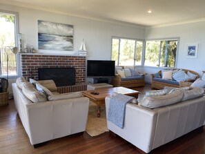 Smart TV, fireplace, toys, books