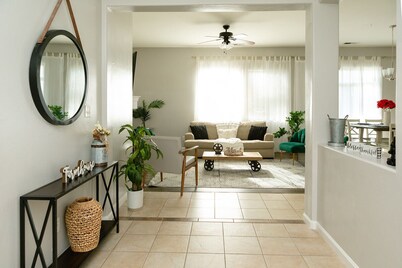 NW Farmhouse - The Perfect Place To Stay!