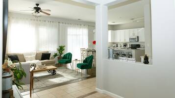 Smart TV, fireplace, offices