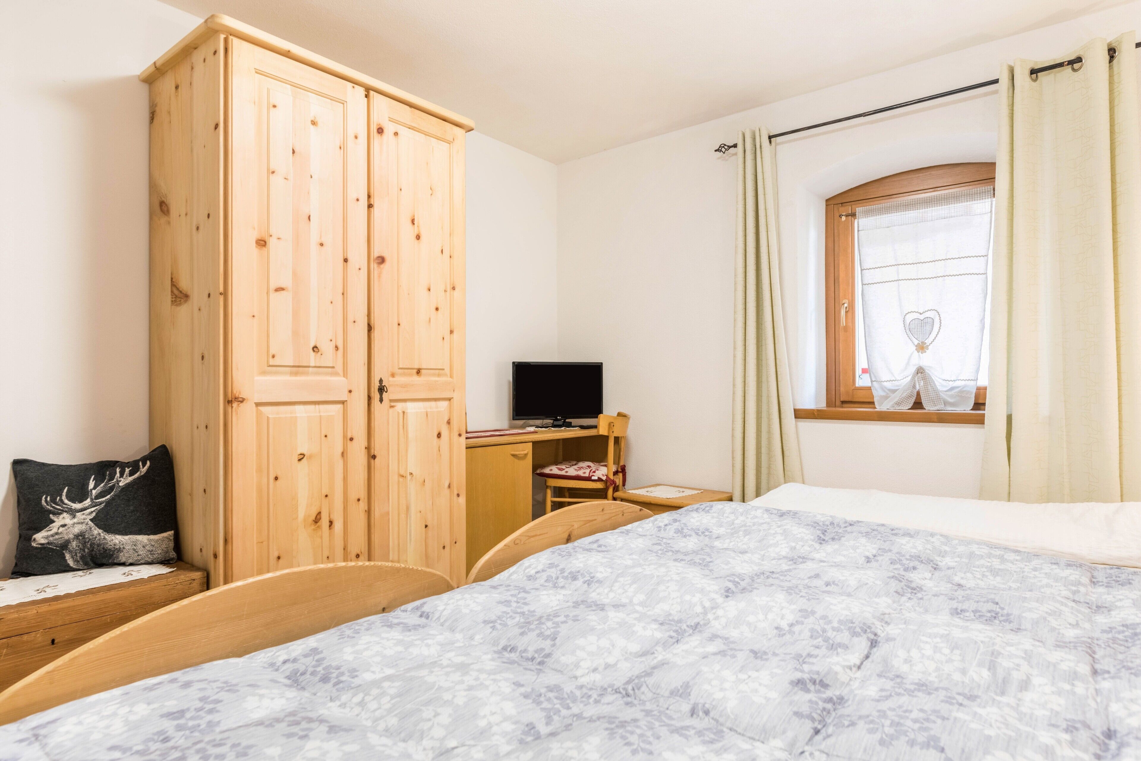 3 camere, Wi-Fi gratuito, lenzuola