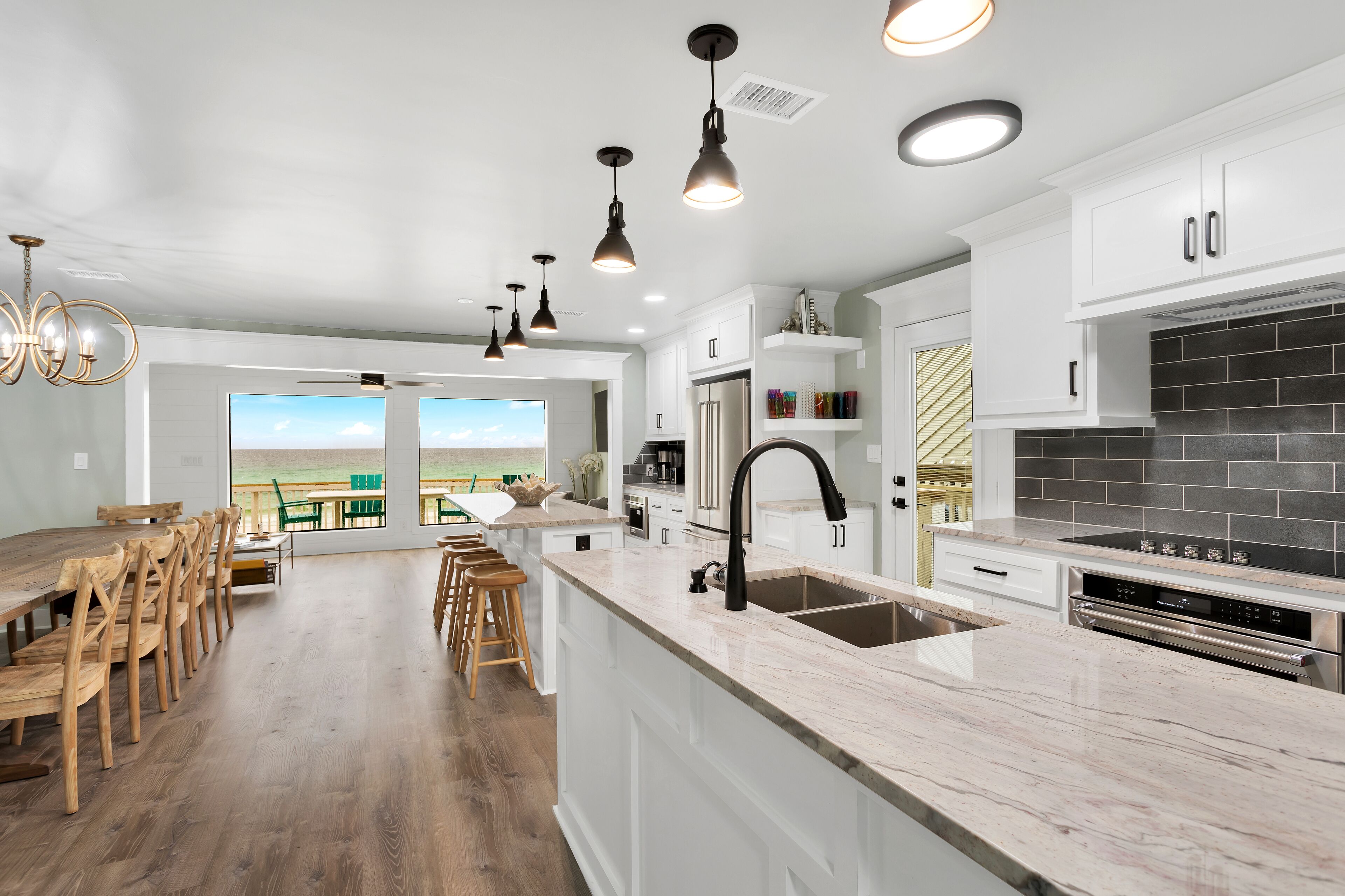 Luxurious Gulf Front Home with Private Beach – Newly Renovated in