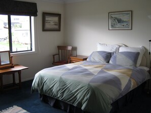 4 bedrooms, free WiFi