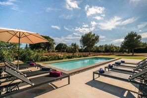 Pool - Holiday Home "Villa Can Llorenç" with Wi-Fi, A/C, Pool & Terrace (Porto Cristo)