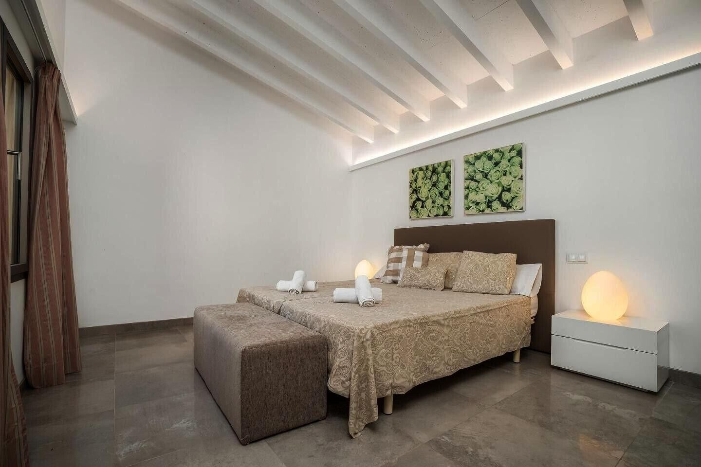 4 habitaciones, tabla de planchar con plancha y wifi gratis 