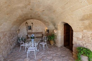 Outdoor dining - Holiday Home Finca Son Caldés with Wi-Fi, A/C, Pool & Garden (Llucmajor)