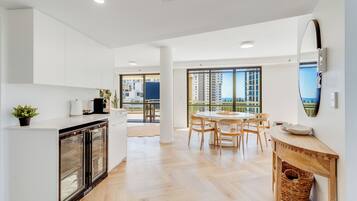 Deluxe Apartment, 3 Bedrooms, Ocean View | Private kitchen | Full-sized fridge, microwave, oven, stovetop