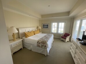 3 bedrooms, iron/ironing board, travel cot, free WiFi
