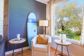 Unclassified image, 3 of 49, button