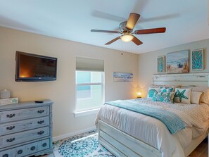 4 bedrooms, WiFi, bed sheets