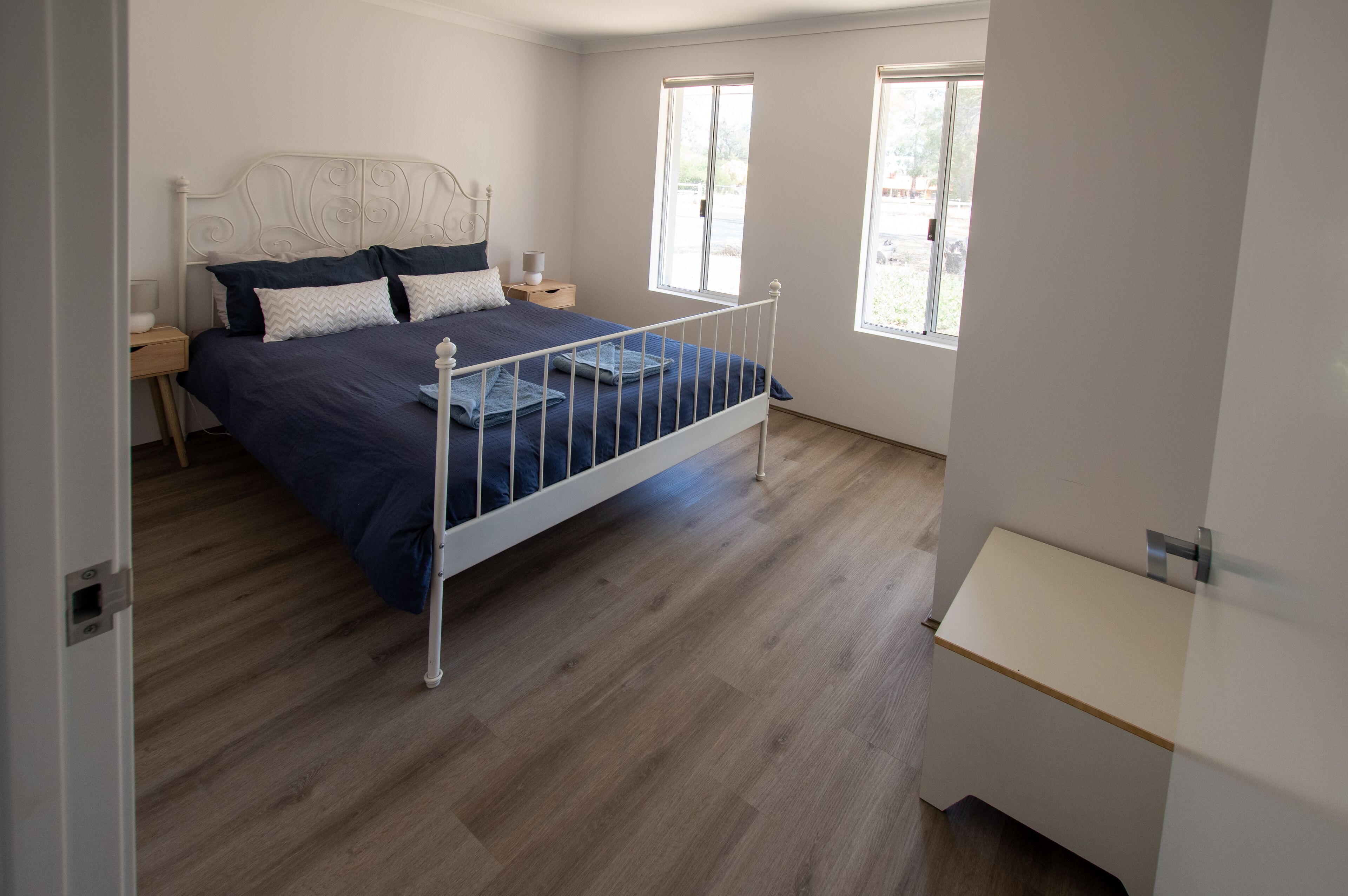 4 Schlafzimmer, Bügeleisen/Bügelbrett, Bettwäsche