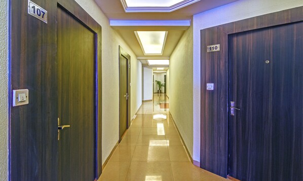 Lobby - Treebo The Shagun Peer Gate (Bhopal)